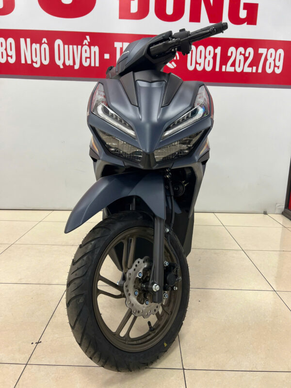 Vario 125cc-thể thao xanh sần bản 2025-3