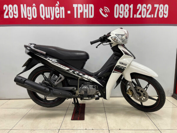 Sirius-đen trắng đời 2017-1