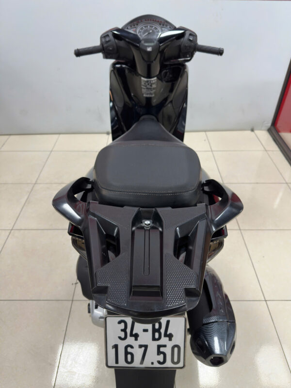 SH nam 125cc-đen đời 2019-4