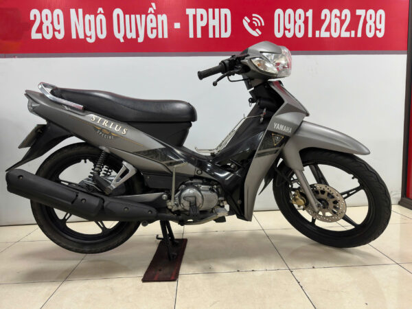 Sirius RC-xám đen đời 2019-1