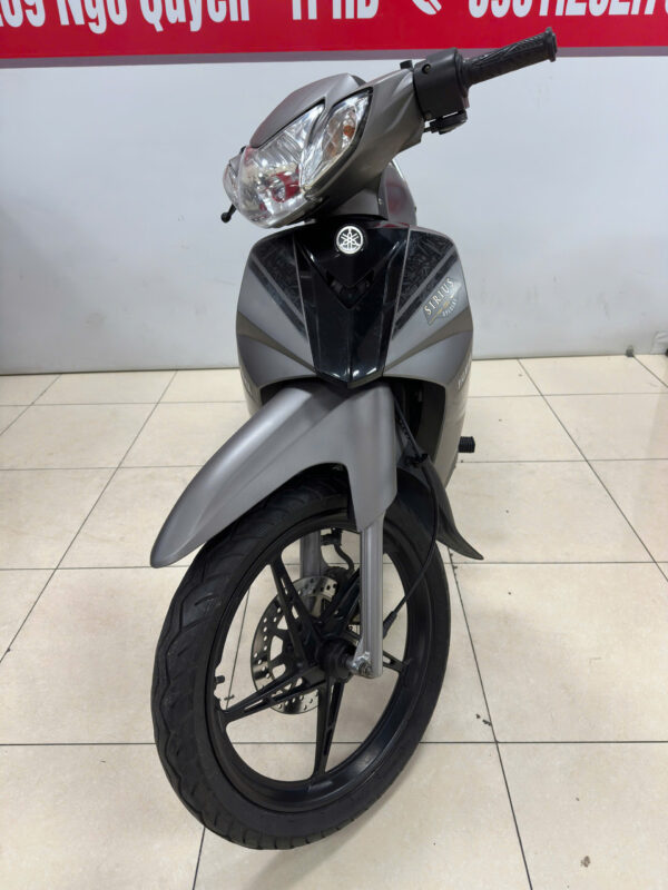 Sirius RC-xám đen đời 2019-2