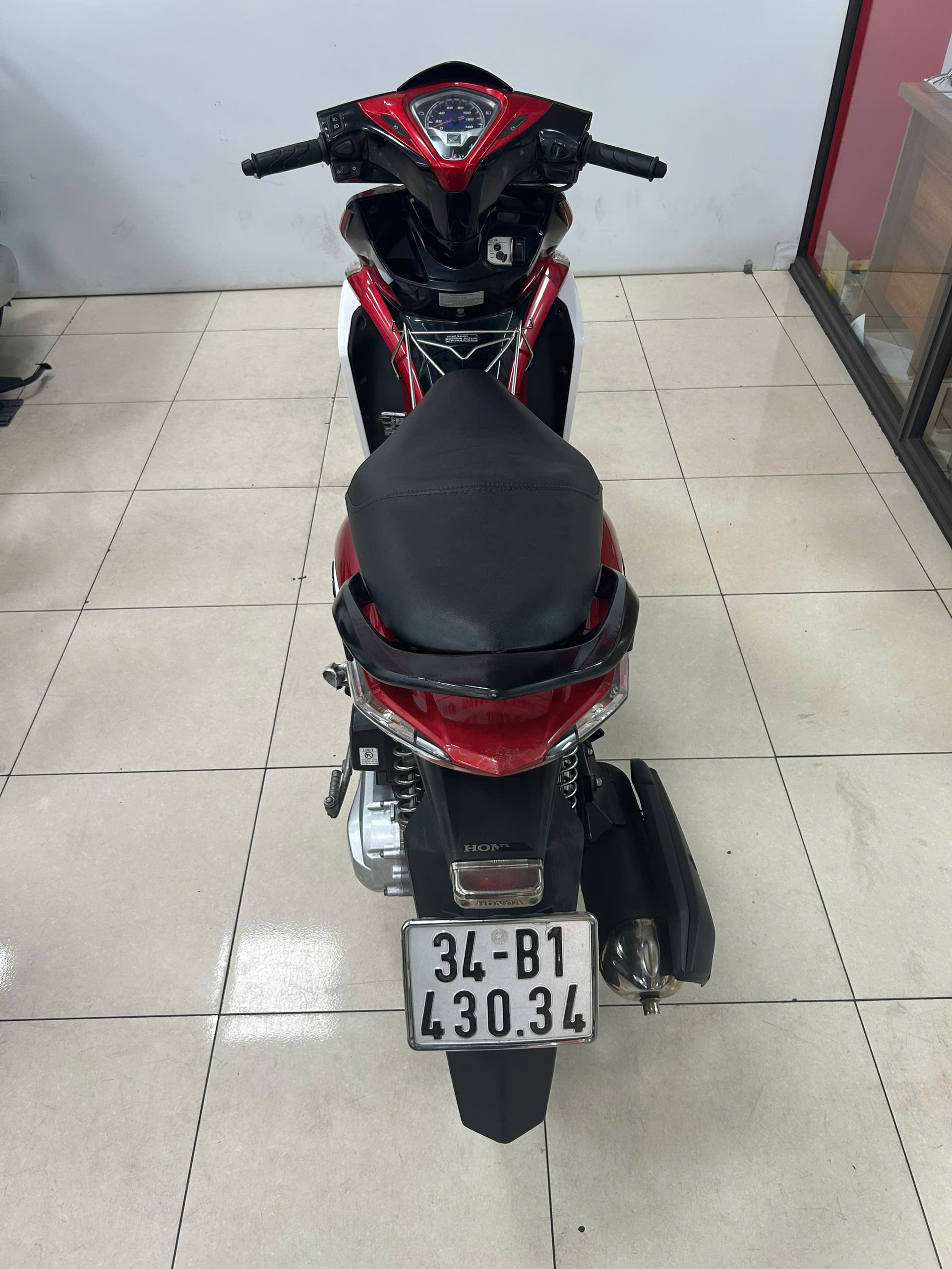 z7956168155075_087e07fa4b693080879903a4741e1440