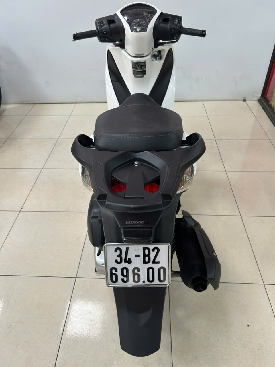 z8003907727567_1216fd2b8f93b4c583c846de5f47a67f